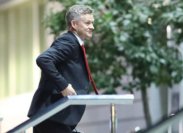 Thắng 4 trận liền, Solskjaer trở lại Lowry vào khuya muộn - Bóng Đá