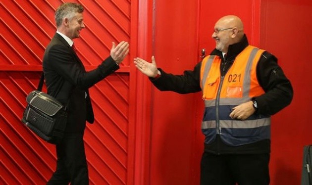 Trận đầu ở Old Trafford, bạn có thấy điều Ole Gunnar Solskjaer làm chưa?  - Bóng Đá
