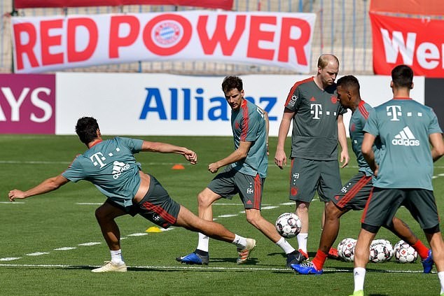 Đây là phản ứng của Ribery sau scandal chửi thẳng mặt NHM - Bóng Đá