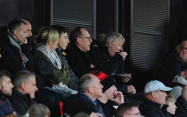 Man Utd hồi sinh, Sir Alex Ferguson cười mãn nguyện - Bóng Đá