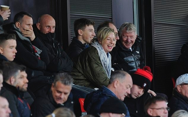 Man Utd hồi sinh, Sir Alex Ferguson cười mãn nguyện - Bóng Đá