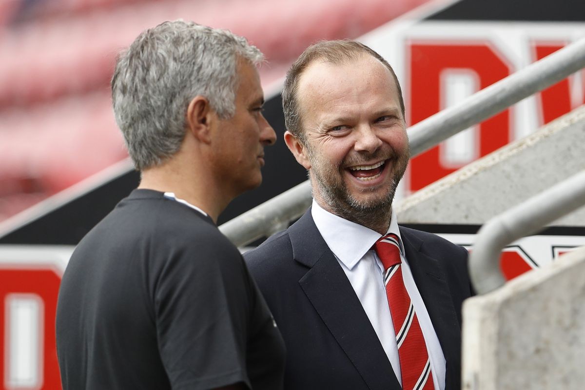 Phá vỡ im lặng, Mourinho có ý đả kích Pogba thậm tệ - Bóng Đá
