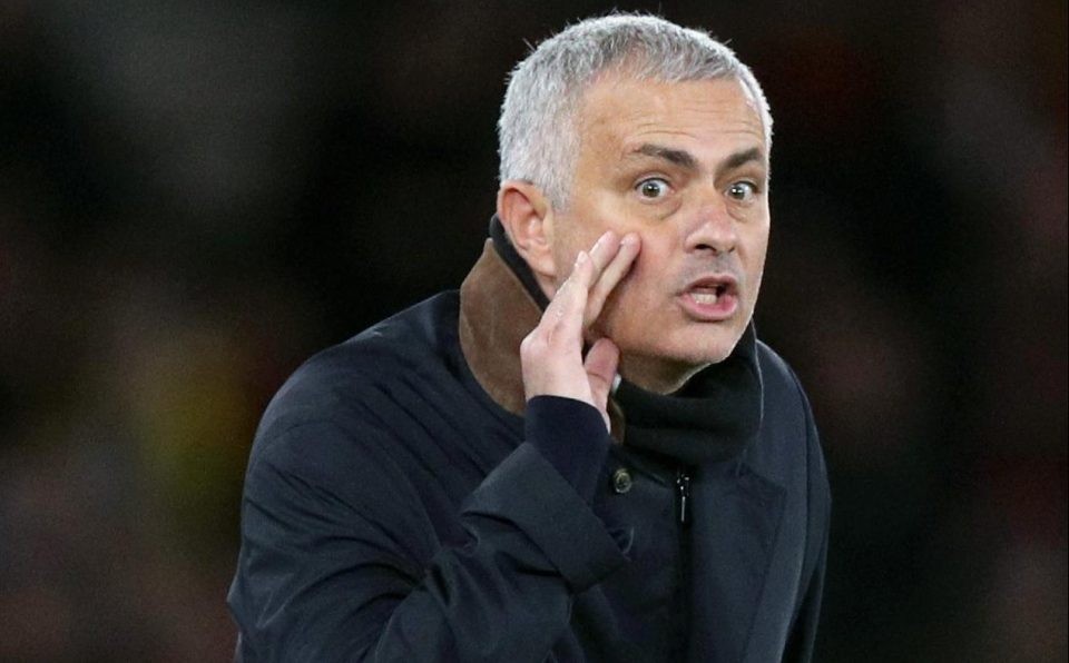 Nóng! Rõ số tiền Mourinho nhận được nếu bị Man Utd sa thải - Bóng Đá
