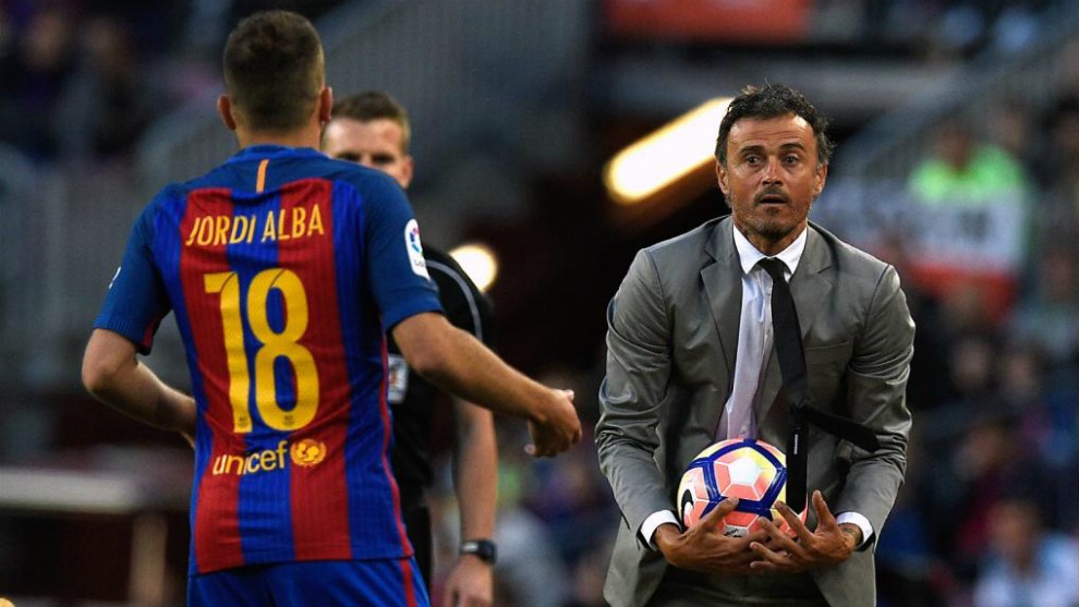 Nóng: HLV Enrique làm rõ lý do loại Jordi Alba - Bóng Đá