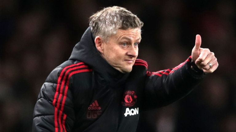 Nóng! Solskjaer cách chiếc ghế nóng M.U chỉ 2 trận - Bóng Đá