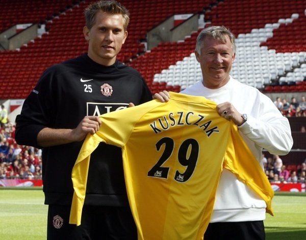 Man United có thể bất ngờ rút lui khỏi TTCN như thời Sir Alex - Bóng Đá