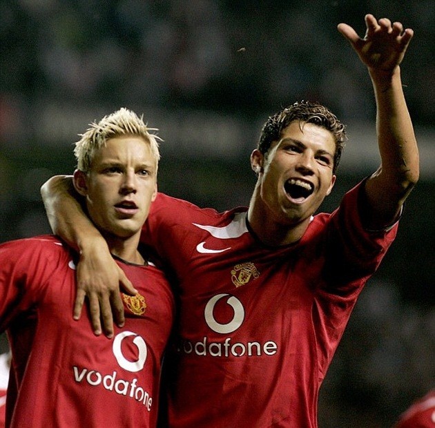 Ở tuổi 18, Mbappe ăn đứt Messi, Ronaldo - Bóng Đá