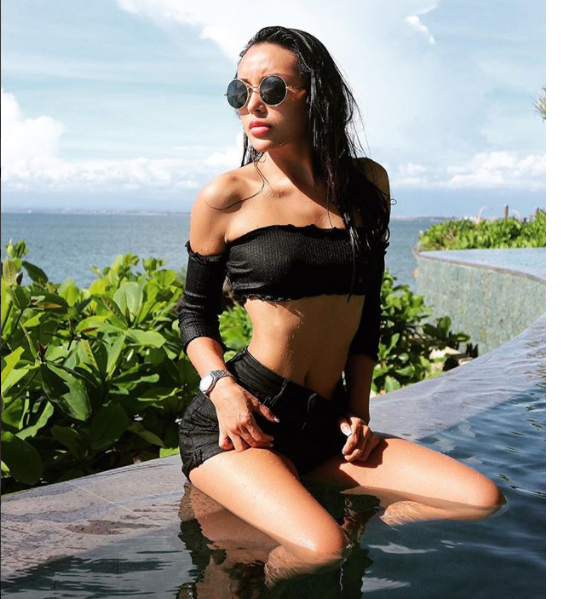 Han Melanie - Bông hồng Trung Quốc 'thẻ thính' tuyển Bỉ - Bóng Đá
