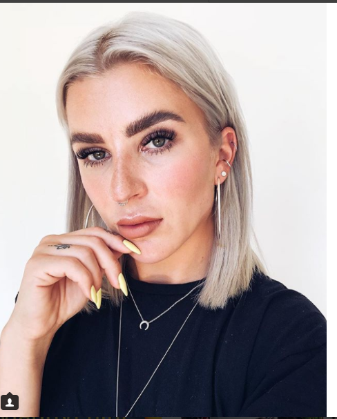Josefin Lustig - Nàng WAGS nấm lùn ngầu cực đỉnh của Thụy Điển - Bóng Đá