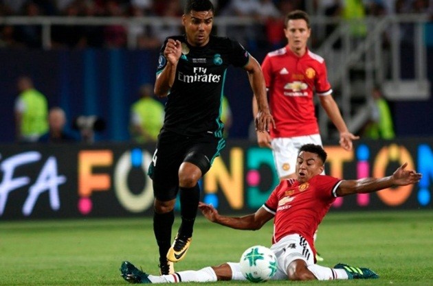 HLV Mourinho khen ngợi 3 cái tên này sau trận thua Real - Bóng Đá
