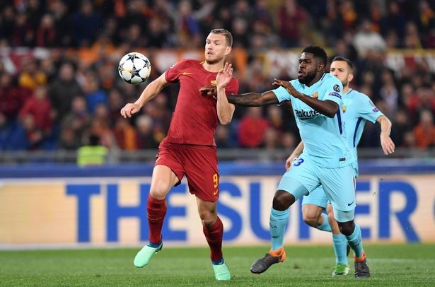 Chấm điểm Barca: Gerard Pique bị biến thành 