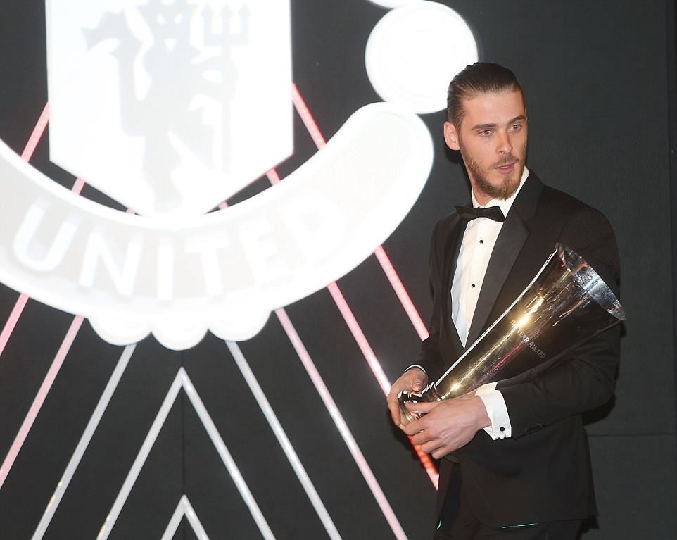 Toàn cảnh lễ trao giải Cầu thủ xuất sắc nhất năm Man Utd - Bóng Đá
