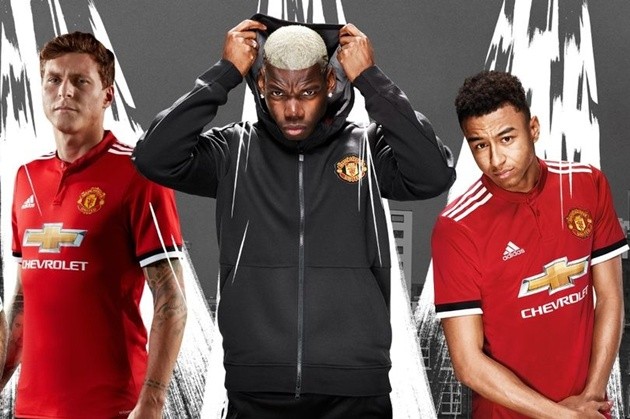Dàn sao Man Utd bảnh bao trong ngày ra mắt áo đấu mới - Bóng Đá