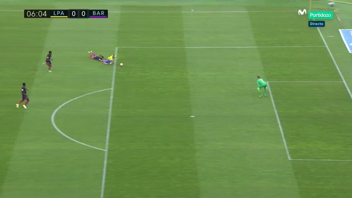 Karius che mặt, Klopp sầu thảm trên đường về lại nước Anh - Bóng Đá