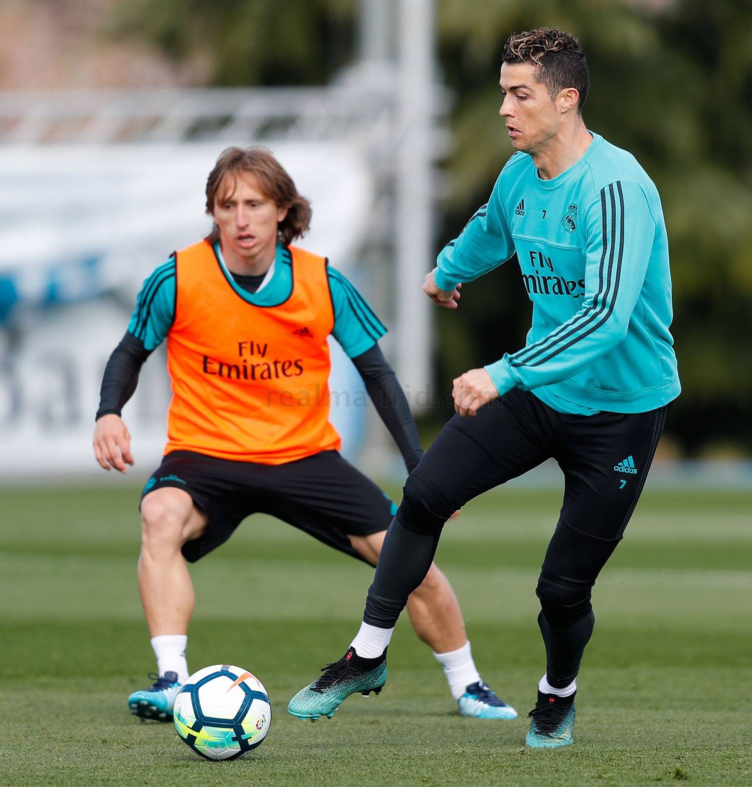 Điểm tin chiều 07/04: Muốn giảm án, Ronaldo phải ngồi tù, Kroos 
