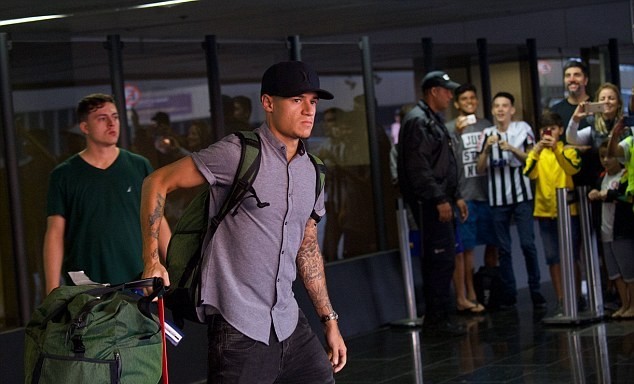 Đội tuyển Brazil có được chào đón ở quê nhà? - Bóng Đá