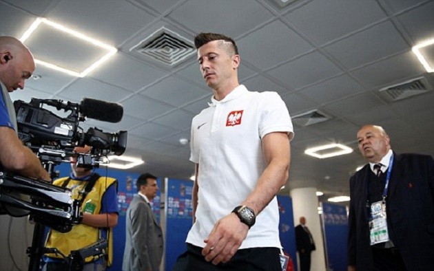 navas: ronaldo có ngu mới đi - Bóng Đá