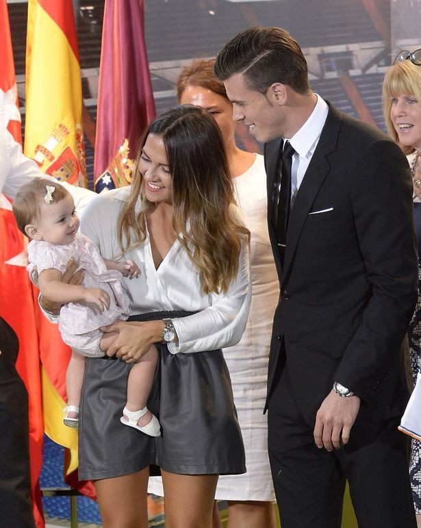 Gareth Bale hủy bỏ đám cưới giữa 'cuộc khủng hoảng' gia đình - Bóng Đá