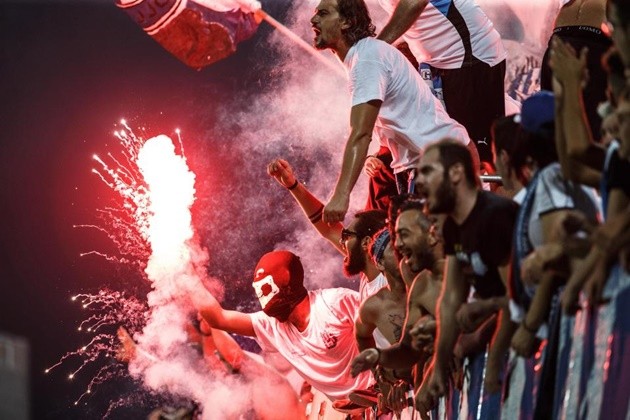 Bạo loạn dữ dội trong trận đấu giữa Aberdeen và Apollon Limassol - Bóng Đá