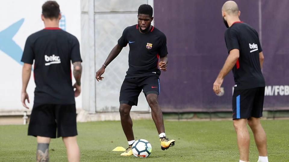 MSN góp mặt trên sân tập, Barca sẵn sàng cho chuyến du đấu - Bóng Đá