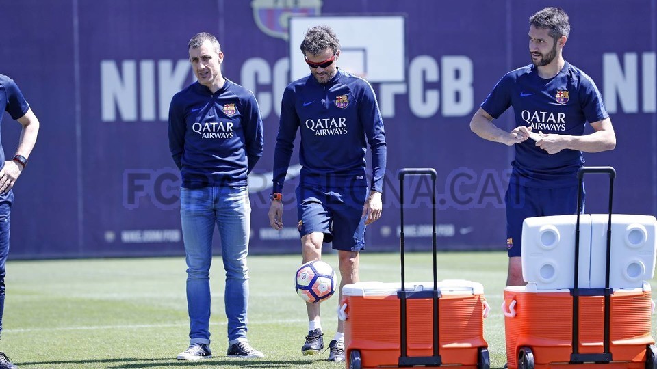barca tập luyện - Bóng Đá
