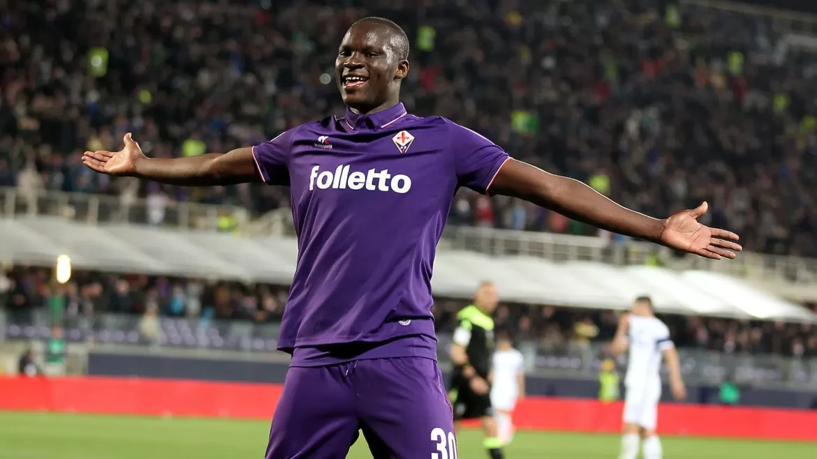  - Bóng Đá