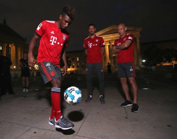 Tâng bóng buổi tối, thú vui của Robben, Coman, Wagner? - Bóng Đá