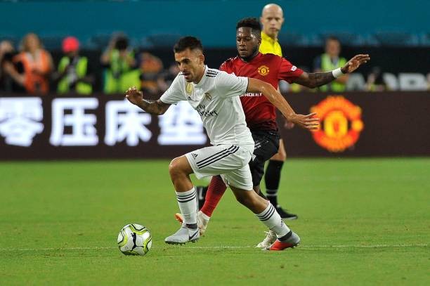TRỰC TIẾP Man United 2-1 Real Madrid: Trụ cột Real đồng loạt vào sân (H2) - Bóng Đá