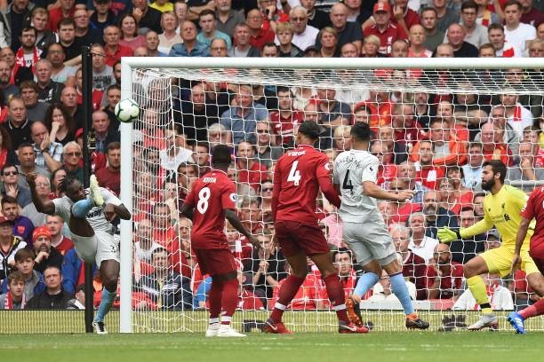 TRỰC TIẾP Liverpool 3-0 West Ham: Trọng tài sai lầm, Mane có cú đúp (H2) - Bóng Đá