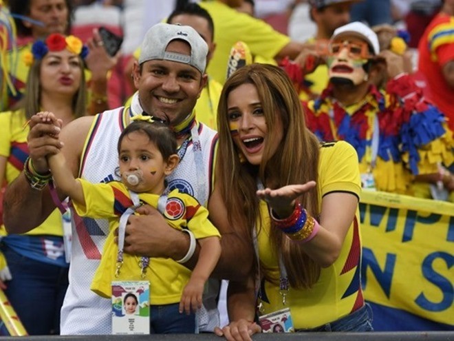 Những khoảnh khắc đáng yêu của các fan nữ xinh đẹp tại World Cup 2018 - Bóng Đá