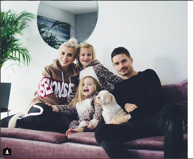 Josefin Lustig - Nàng WAGS nấm lùn ngầu cực đỉnh của Thụy Điển - Bóng Đá