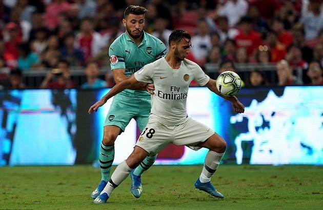 Ghi 2 bàn trong 4 phút, Lacazette chiếm trọn niềm tin của Emery - Bóng Đá