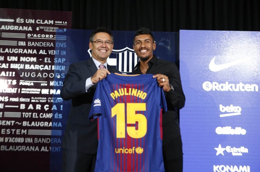 CHÍNH THỨC: Paulinho ra mắt Barca, chọn xong số áo - Bóng Đá