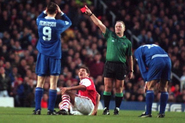 Top 7 'nam vương thẻ đỏ' trứ danh tại Premier League - Bóng Đá