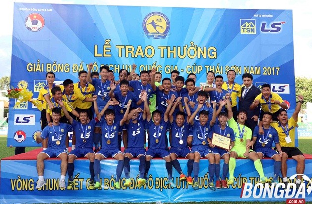 Hạ U17 Vietel, U17 PVF lên ngôi vô địch - Bóng Đá