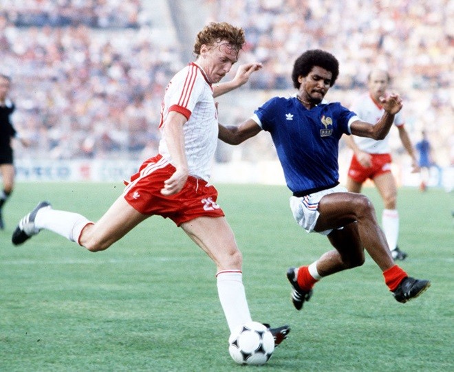 Loạt ảnh ấn tượng về các trận đấu tranh hạng 3 trong lịch sử World Cup - Bóng Đá