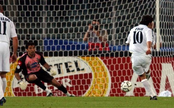 Những khoảnh khắc rực rỡ nhất của Buffon tại Juventus: Từ Serie B cho đến 9 lần giành Scudetto - Bóng Đá