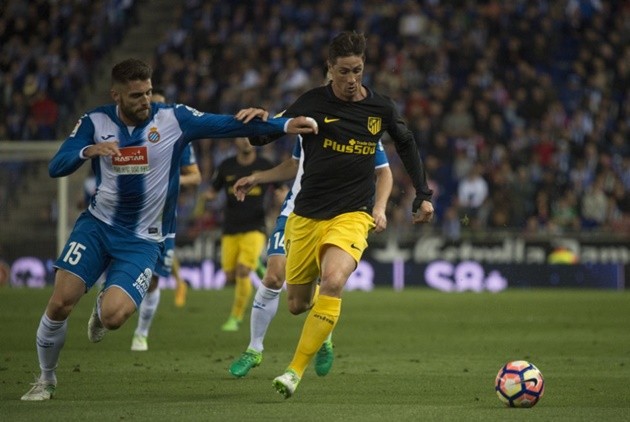 Atletico Madrid vượt khó trong ngày Griezmann cán mốc 100 - Bóng Đá