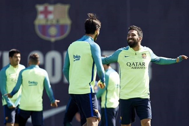 Arsenal bị 'ngáng đường' vụ Arda Turan - Bóng Đá