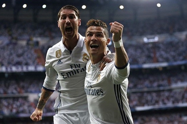 Thăng hoa với cú hat-trick, Ronaldo nhấn chìm Atletico - Bóng Đá