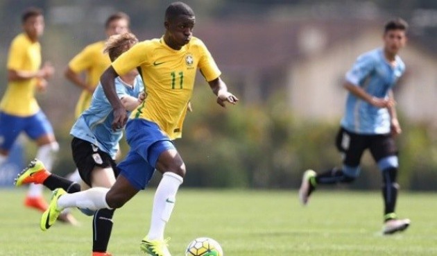 Gặp gỡ Vinicius Junior: 'Tiểu Neymar', người không cảm thấy áp lực - Bóng Đá