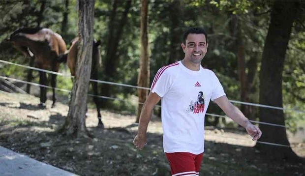Xavi: Barcelona đang ngủ quên - Bóng Đá