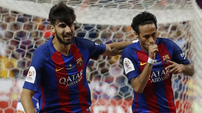 Barca 'vất vả' thanh lý Andre Gomes - Bóng Đá