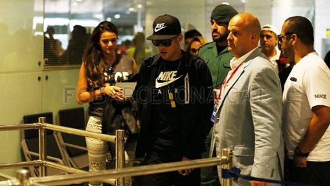 CĐV liên tục đả kích, Neymar giờ muốn ở lại Barca cũng khó! - Bóng Đá