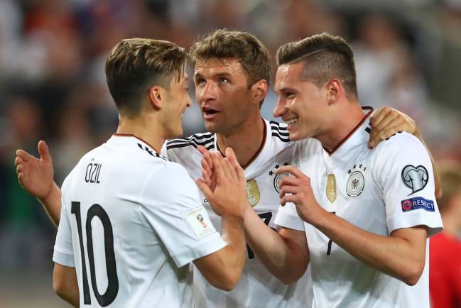 8 lời tiên tri điên rồ nhất World Cup 2018 - Bóng Đá