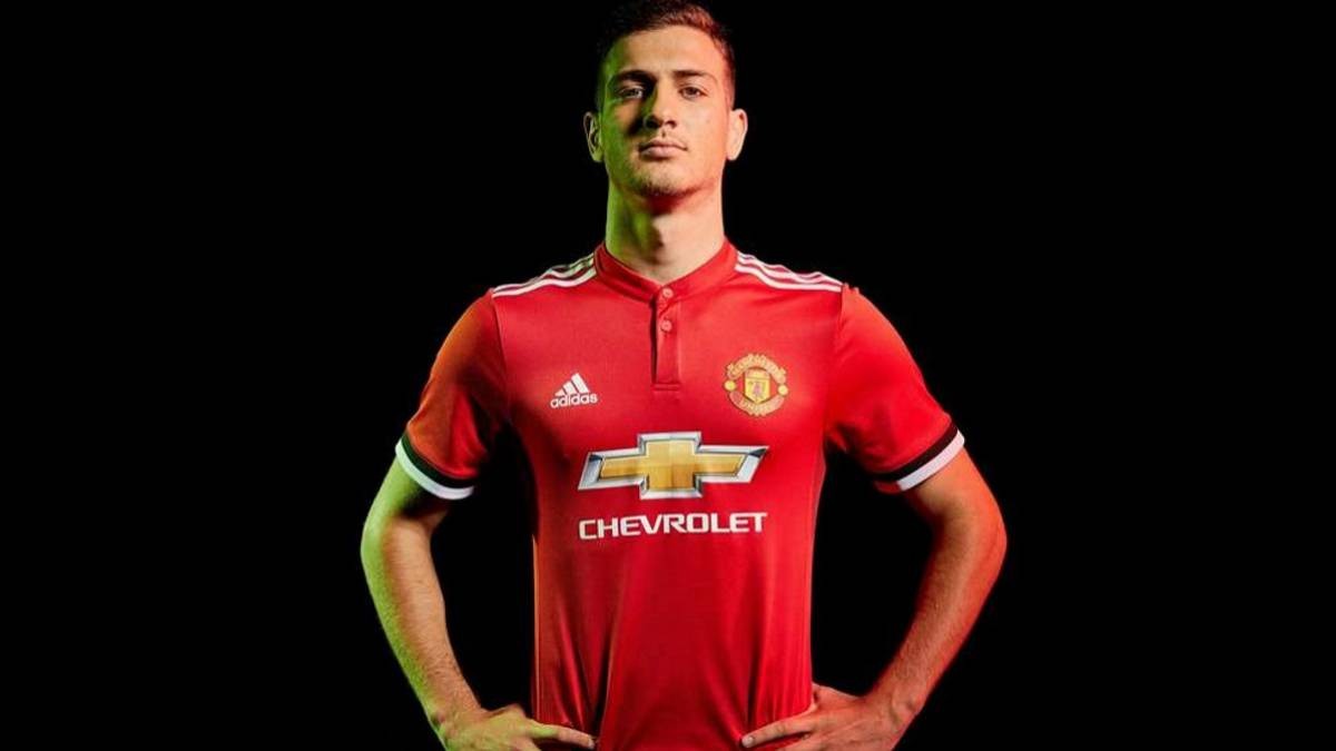 Man United có thể bất ngờ rút lui khỏi TTCN như thời Sir Alex - Bóng Đá