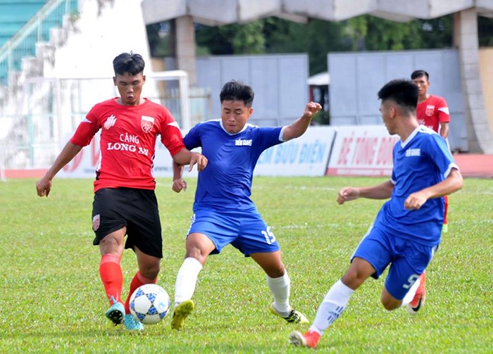 VL U21 Quốc gia: Tam tấu Hải Quân - Vũ Em - Nguyễn Khánh đưa Long An đi VCK - Bóng Đá