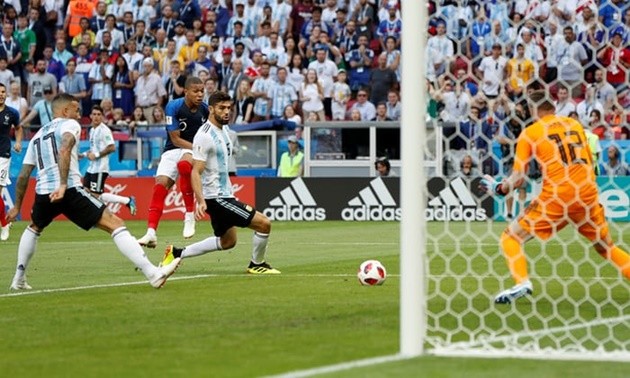 Xuất hiện điềm báo Messi sẽ 
