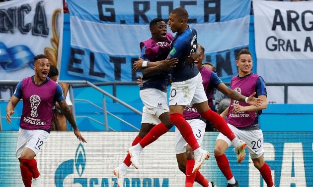 Chỉ Messi thôi là chưa đủ để giúp Mbappe hoàn hảo! - Bóng Đá
