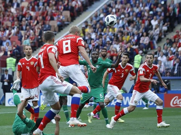 Chấm điểm Nga: Golovin thay Dzagoev gánh vác hàng công - Bóng Đá